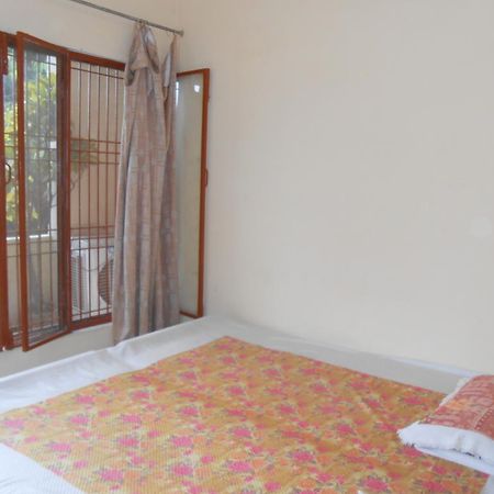 Maruti Guest House Варанасі Екстер'єр фото