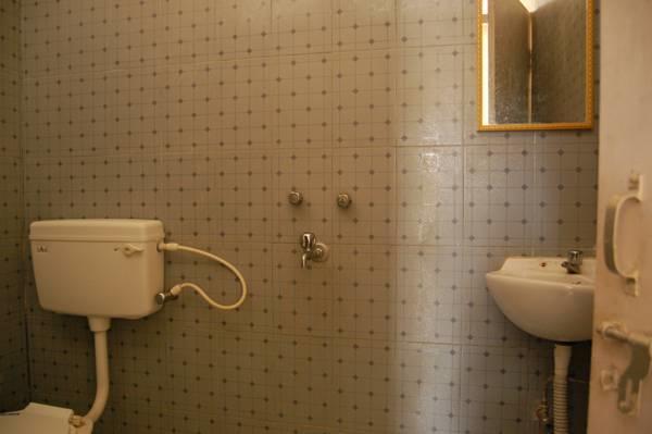 Maruti Guest House Варанасі Номер фото